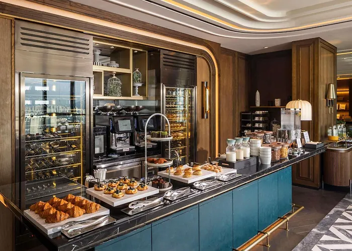 Sofitel Ambassador & 5*
