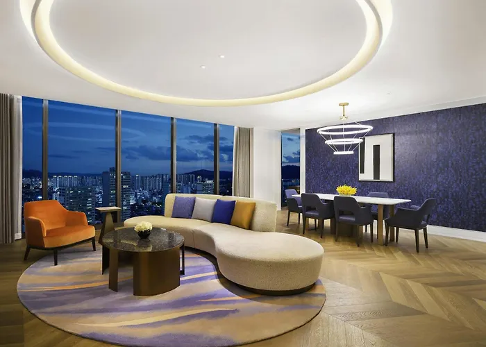 Hotel Sofitel Ambassador & 5*
