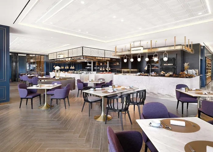 Sofitel Ambassador & Hotel