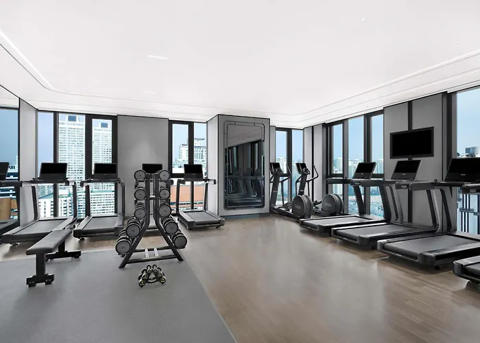 Sofitel Ambassador & 5*